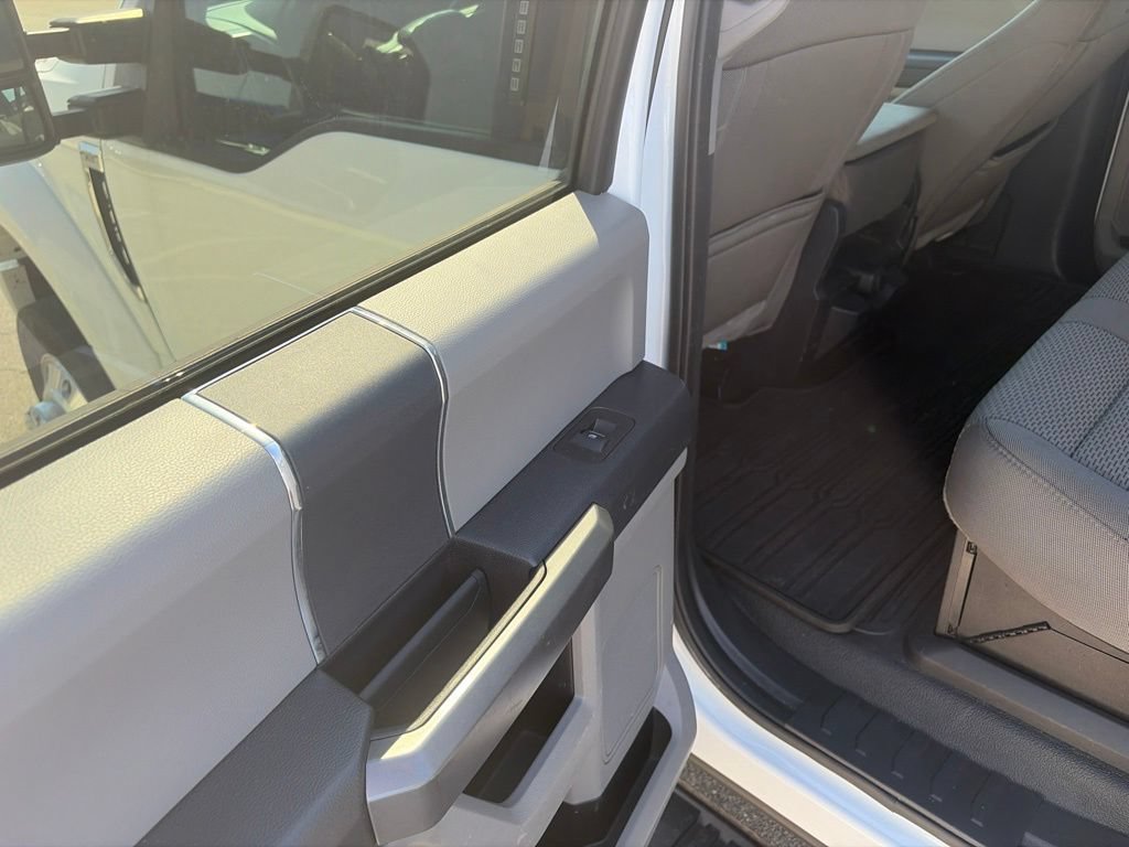 Used 2022 Ford F450 XLT w/ XLT Value Package AWD/4WD image 12