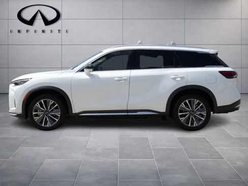 Used 2026 INFINITI QX60 Luxe w/ Cargo Package FWD image 4