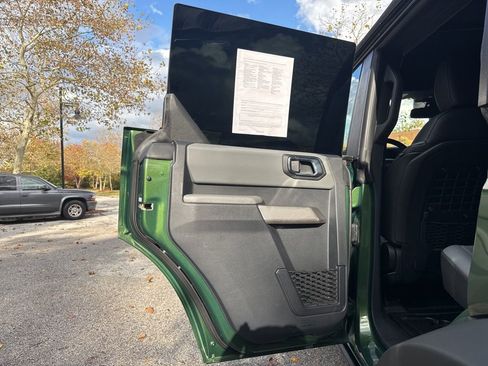 Used 2023 Ford Bronco Black Diamond image 25