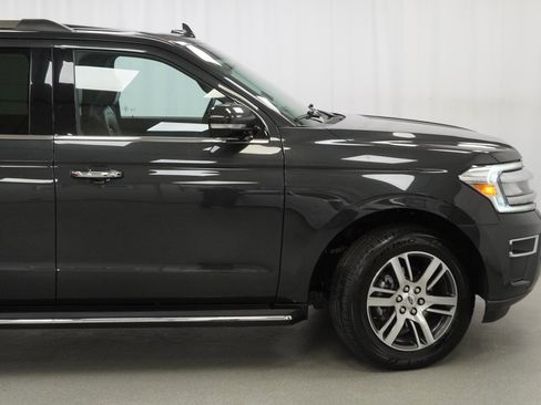 Used 2023 Ford Expedition Max Limited image 11