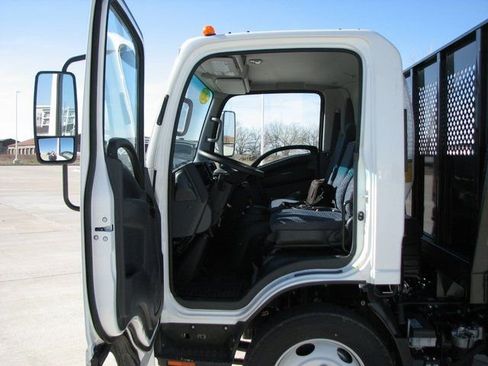 New 2023 Chevrolet Low Cab Forward 5500XD RWD image 18