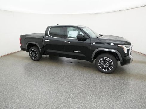 New 2026 Toyota Tundra Limited AWD/4WD image 15
