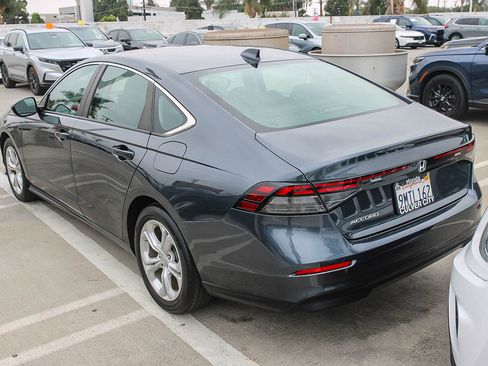 Used 2024 Honda Accord LX image 12