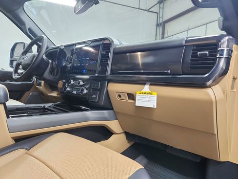 New 2026 Ford F250 Lariat AWD/4WD image 46