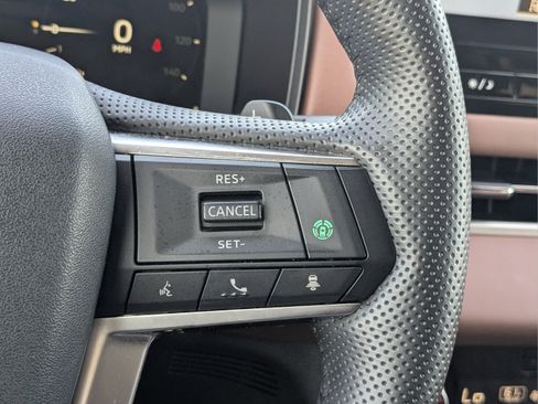 Used 2025 Mitsubishi Outlander SEL FWD image 29