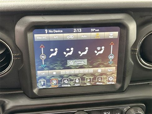 Used 2022 Jeep Wrangler Unlimited Sahara image 14