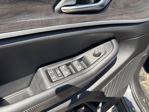 New 2026 Jeep Grand Cherokee Altitude AWD/4WD image 21