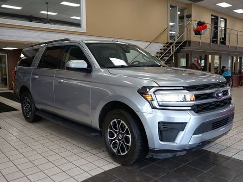 Used 2022 Ford Expedition Max XLT AWD/4WD image 18