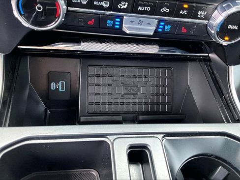 Used 2023 Ford F150 Raptor AWD/4WD image 33