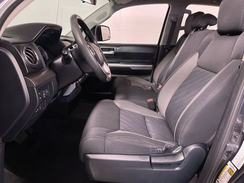 Certified 2017 Toyota Tundra SR5 RWD image 12