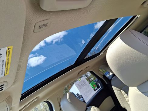 Certified 2023 Ford Edge SEL w/ Convenience Package AWD/4WD image 14