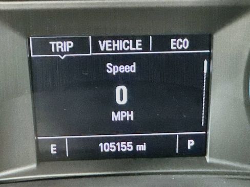 Used 2021 Chevrolet Malibu LT FWD image 23