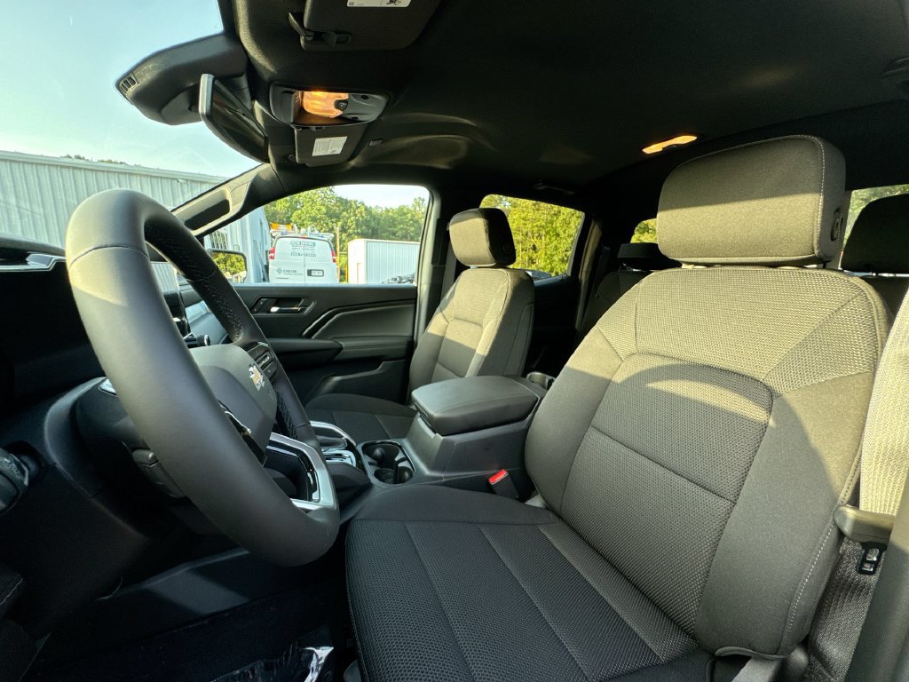 New 2026 Chevrolet Colorado LT RWD image 13