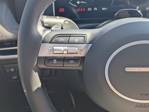 New 2026 Hyundai Tucson Limited image 17