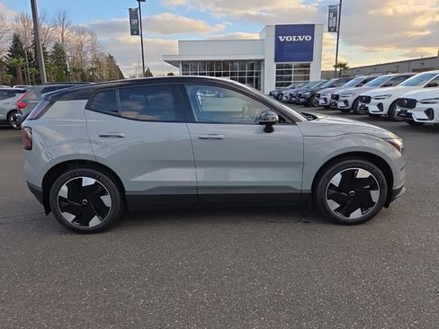 New 2026 Volvo EX30 Ultra w/ Protection Package Premier AWD/4WD image 9
