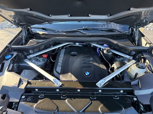 Used 2025 BMW X5 xDrive40i w/ M Sport Package image 20