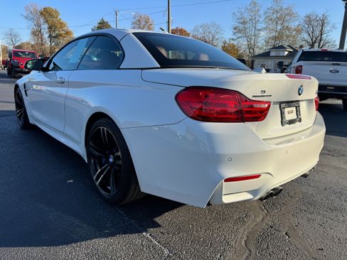 Used 2015 BMW M4 Convertible image 5