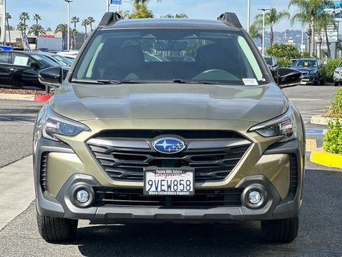 Certified 2025 Subaru Outback Premium image 11