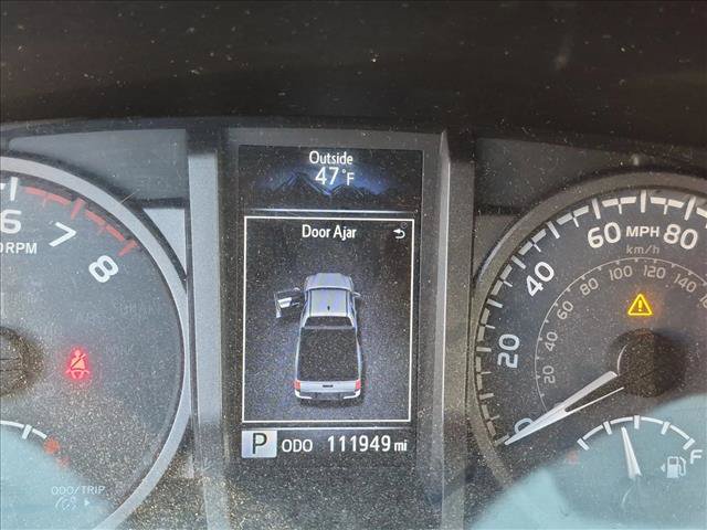 Used 2016 Toyota Tacoma TRD Off-Road w/ Towing Package AWD/4WD image 9