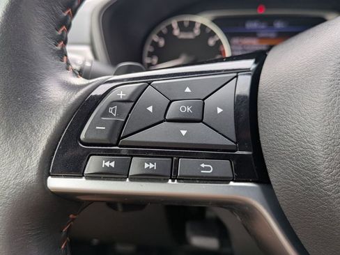 Used 2025 Nissan Altima 2.5 SR image 17