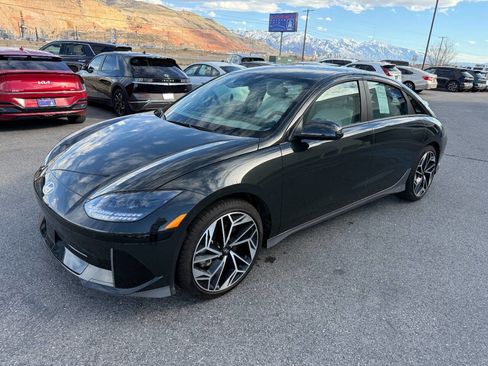 Used 2024 Hyundai Ioniq 6 SEL image 2