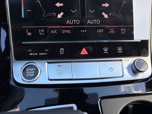 New 2026 Audi Q8 Premium Plus image 18