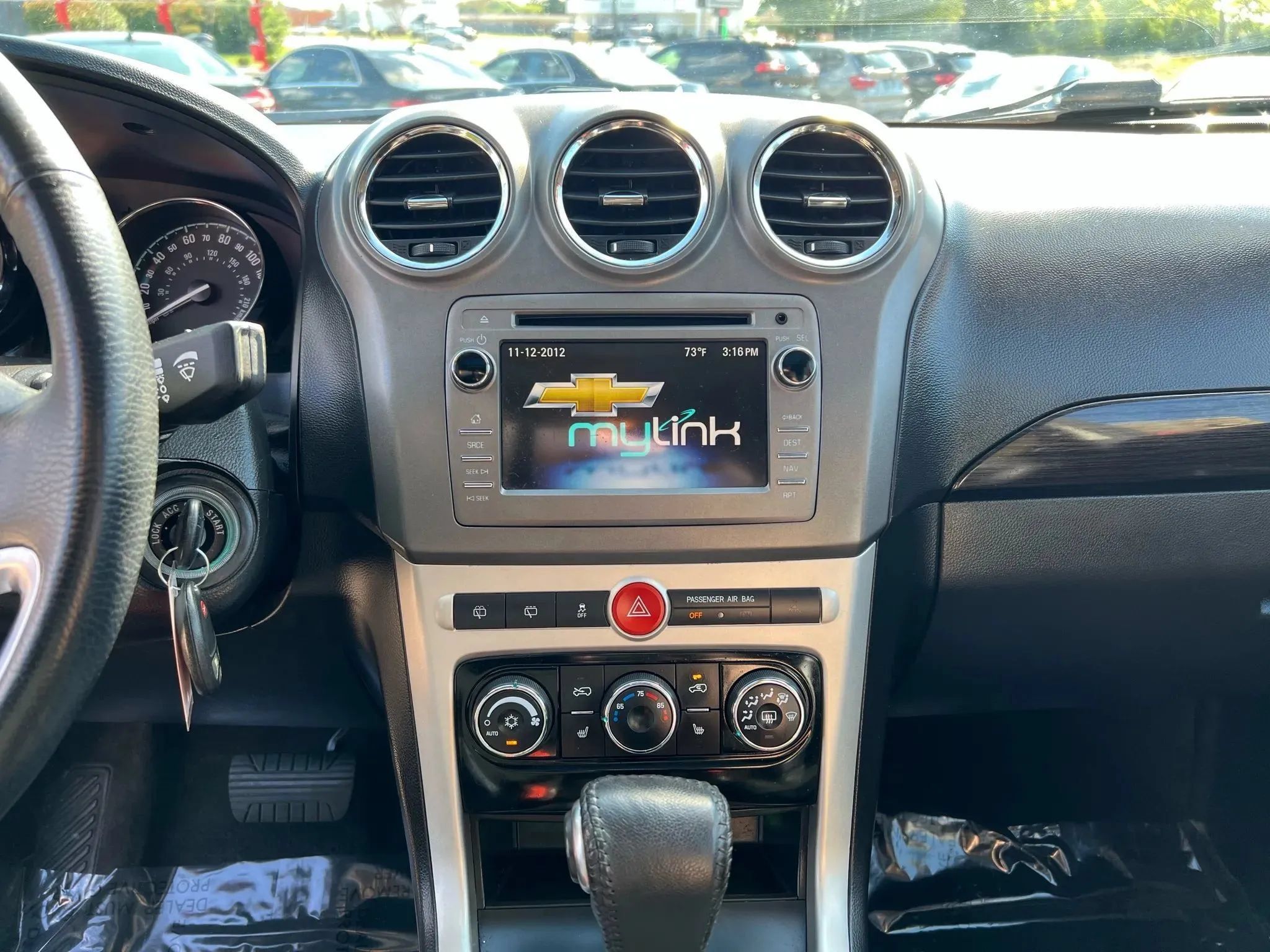 Used 2015 Chevrolet Captiva Sport LTZ FWD image 12