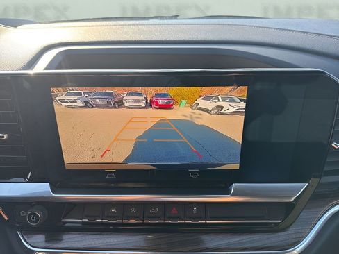 Used 2023 Chevrolet Silverado 1500 LT image 19