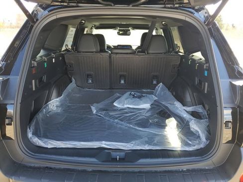 New 2026 Subaru Outback Premium image 7