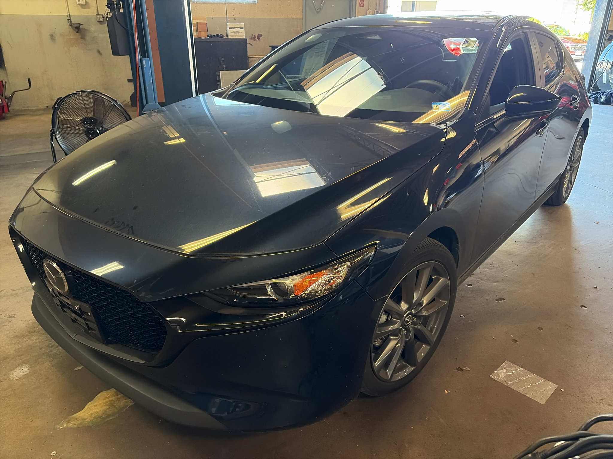 Used 2024 MAZDA MAZDA3 s FWD image 1
