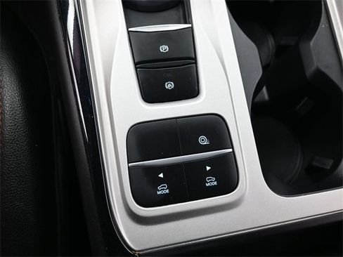 Used 2023 Ford Explorer ST-Line w/ Class IV Trailer Tow Package image 31