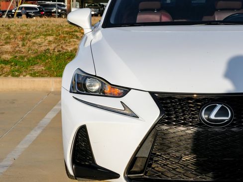 Used 2017 Lexus IS 200t F Sport image 52