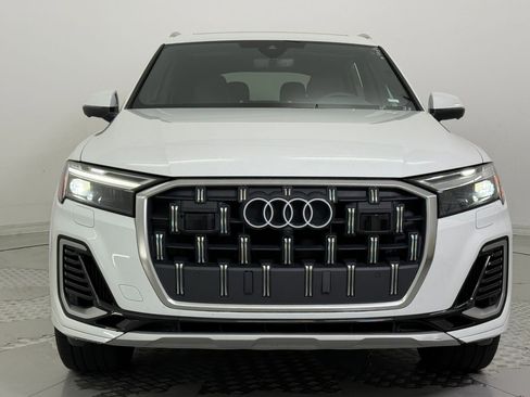Used 2025 Audi Q7 3.0T Premium Plus image 6