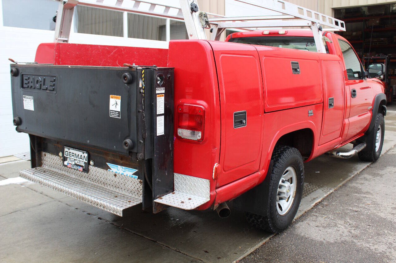 Used 2005 Chevrolet Silverado 3500 4x4 Regular Cab image 10