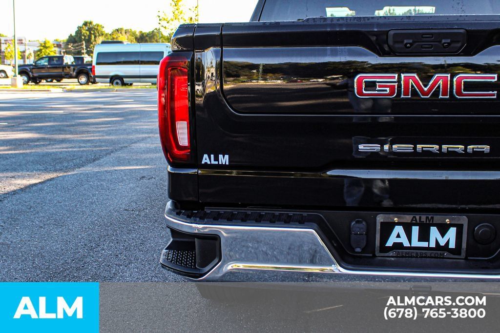 Used 2025 GMC Sierra 1500 SLT RWD image 12
