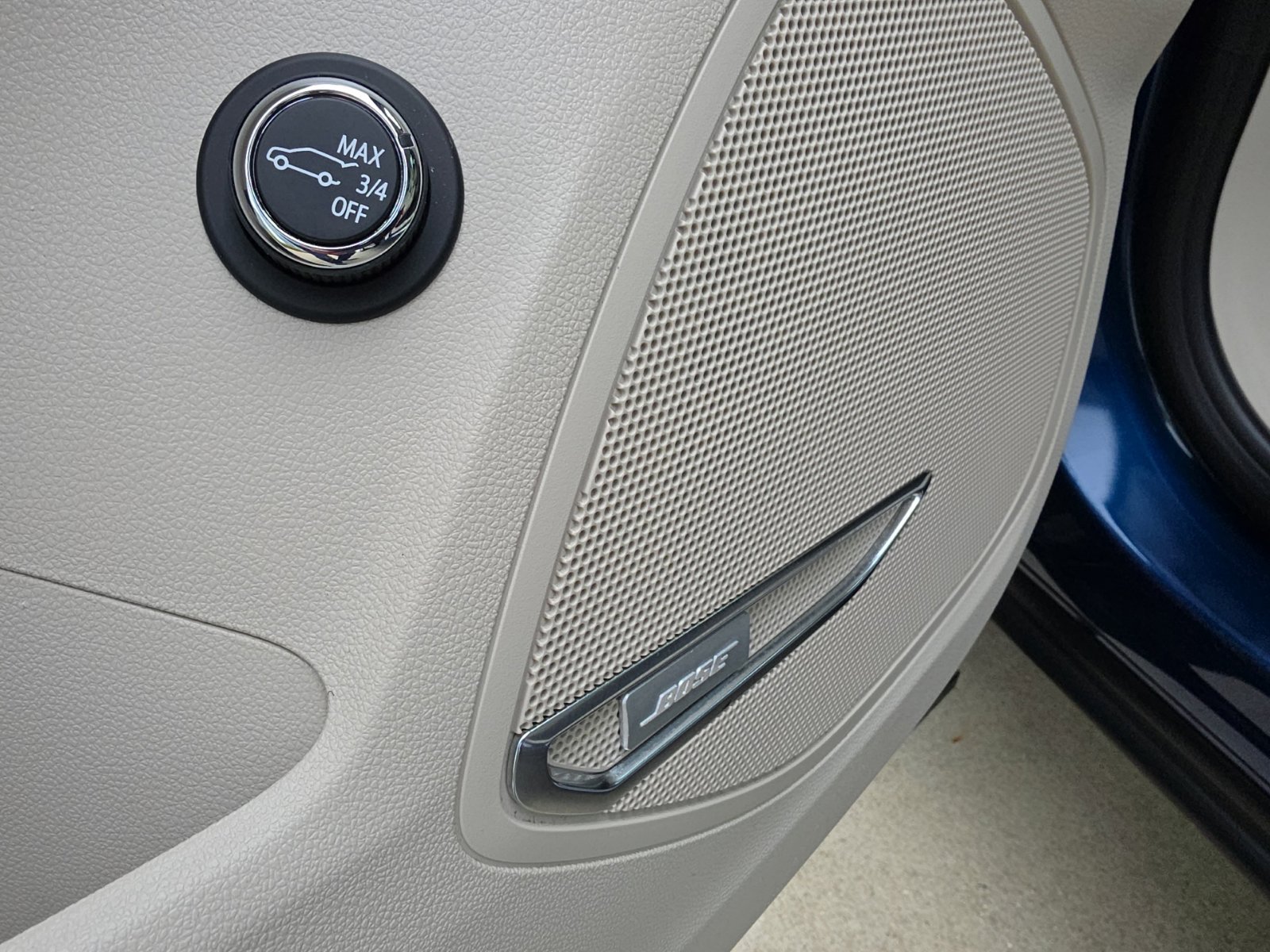 Used 2023 Buick Envision Avenir AWD/4WD image 19