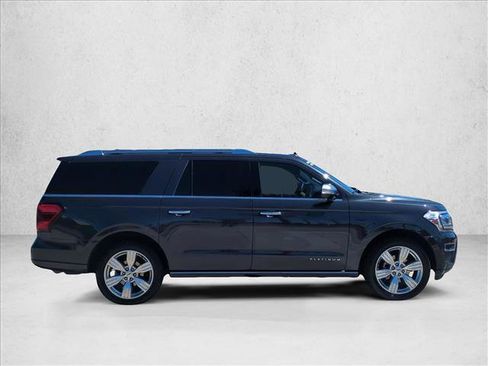 Used 2023 Ford Expedition Max Platinum image 4