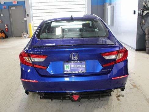 Used 2022 Honda Accord Sport image 41