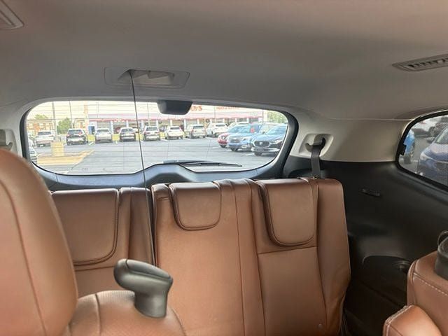 Used 2019 Subaru Ascent Touring AWD/4WD image 11