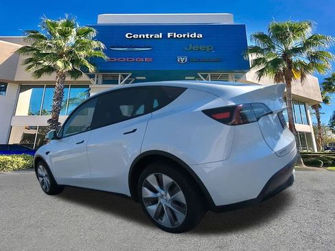 Used 2023 Tesla Model Y Long Range image 7