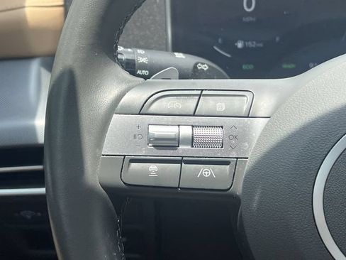 Certified 2025 Hyundai Sonata Limited FWD image 30