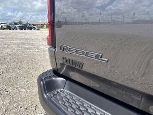 Used 2025 RAM 1500 Rebel w/ G/T Package AWD/4WD image 14