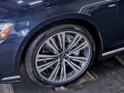 Used 2023 Audi A8 L 3.0T AWD/4WD image 8