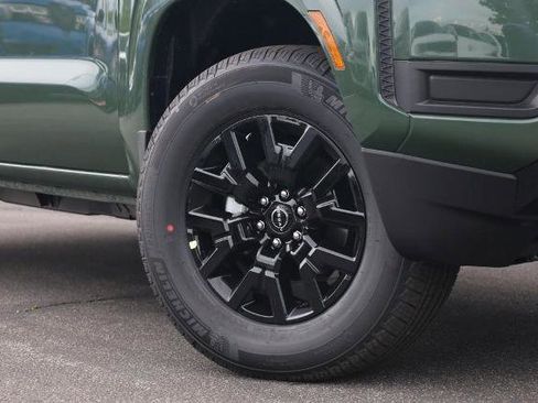 New 2026 Nissan Frontier SV AWD/4WD image 3