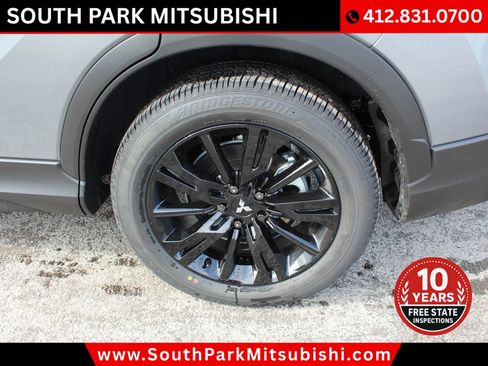 New 2026 Mitsubishi Eclipse Cross AWD image 28