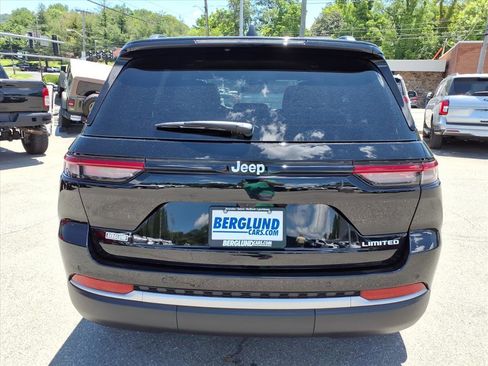 New 2026 Jeep Grand Cherokee Limited AWD/4WD image 5