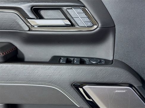 Certified 2024 GMC Sierra 2500 AT4X image 16