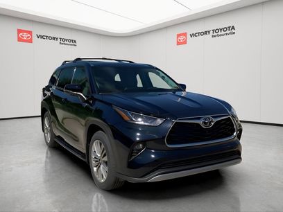 New 2025 Toyota Highlander Platinum