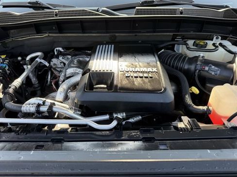 Used 2023 GMC Sierra 1500 AT4 w/ Technology Package AWD/4WD image 34