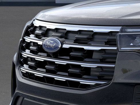 New 2026 Ford Explorer Active image 17
